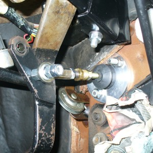 Hydraulic Clutch Linkage to Clutch Pedal