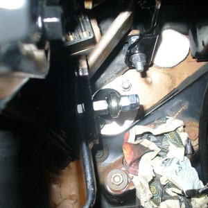 Hydraulic Clutch Linkage to Clutch Pedal