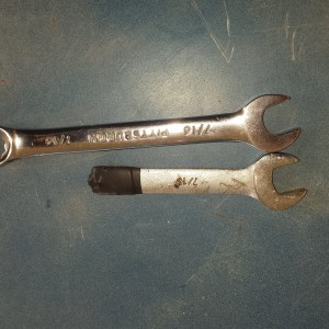 custom wrench to tighten header bolts